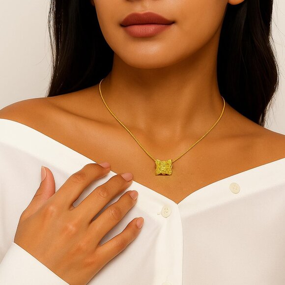 ⚡Gold Butterfly Pendant Necklace for Women Sparkling Crystal Jewelry Gift Idea - Picture 3 of 7